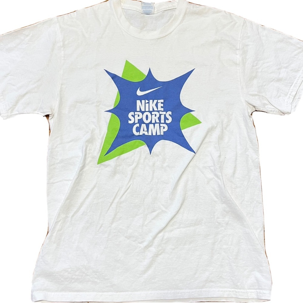 Nike sports camp Y2K medium men short sleeve tee shirt vintage